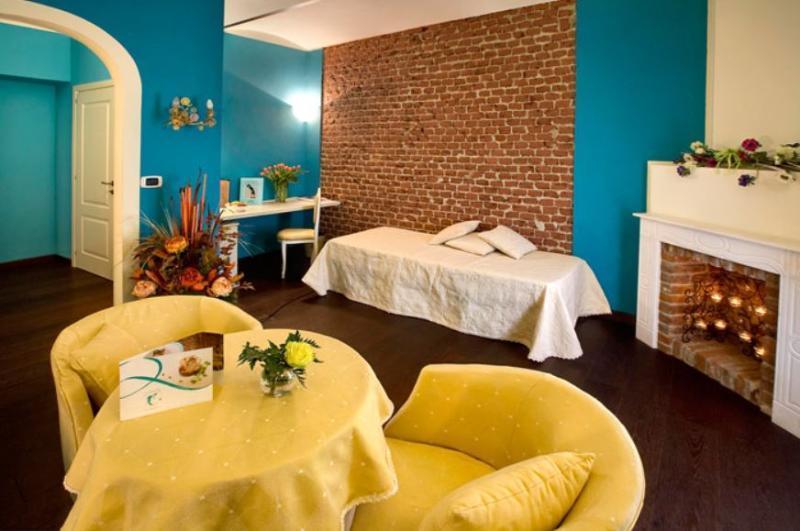 Hotel Cascina Di Corte เวนาเรีย เรอาเล ภายนอก รูปภาพ